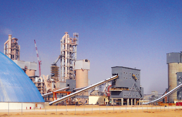 沙特阿拉伯王國納杰爛水泥廠(chǎng)6500噸每天 熟料水泥生產(chǎn)線(xiàn)項目.jpg
